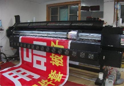 康定喷绘广告分辨率是多少？